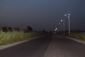 The road linking Rigasa train station to Kaduna airport junction