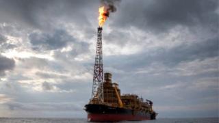 Oil price still below zero as turmoil persists