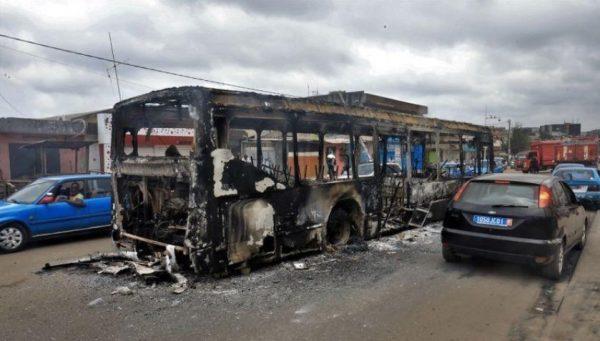 Bus torched in Ivory Coast as election tensions run high
