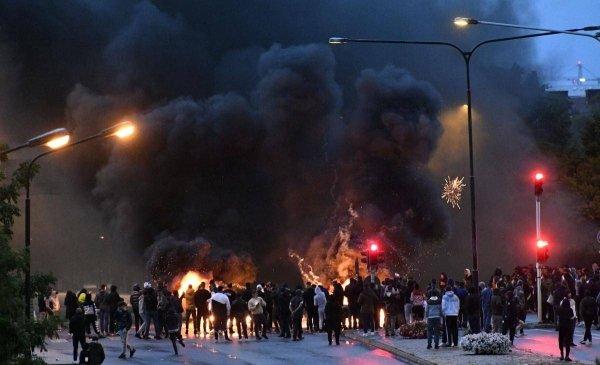 Demonstrations had escalated in the same place where the Qur'an copy was burned in Malmo, Switzerland. — Twitter