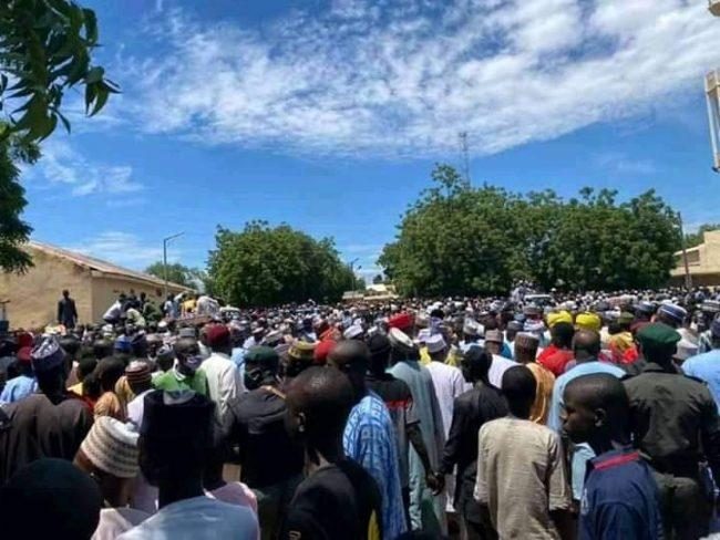 Zamfara declares 3-day mourning as 17 PDP supporters die in road crash