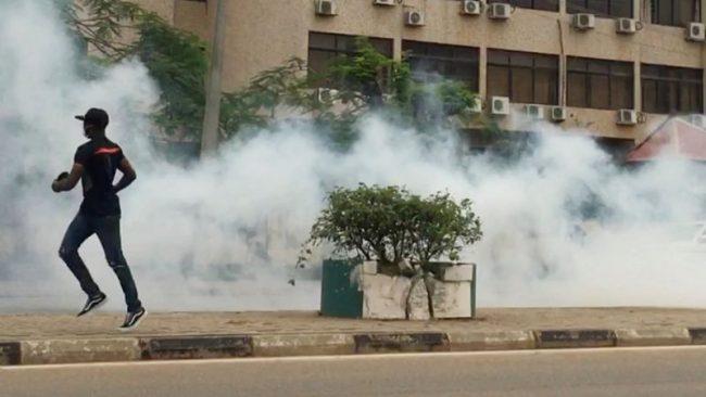 Nigerian police disperse #EndSARS protesters with teargas in Abuja