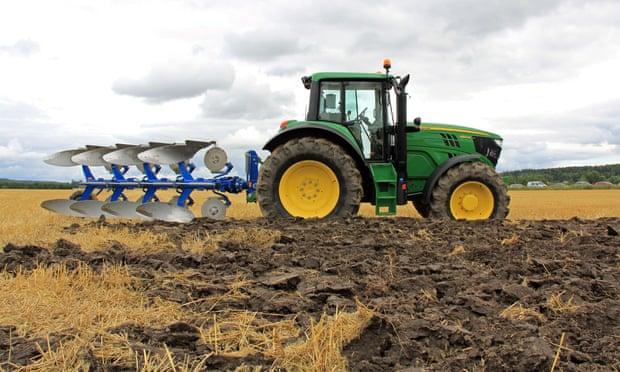 farming, agric tractor - one percent of farmers