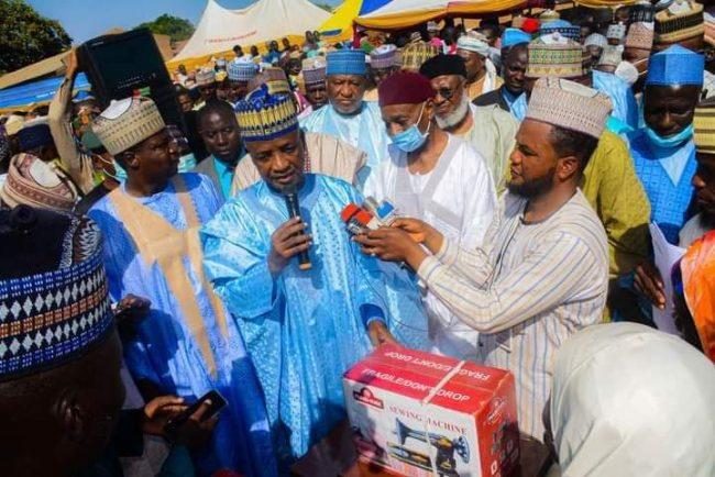 APC Rep empowers 1000 constituents with items, cash in Sokoto