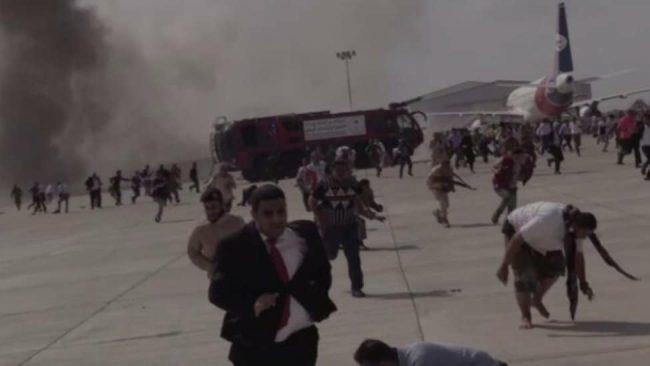 Yemen unity govt explosion