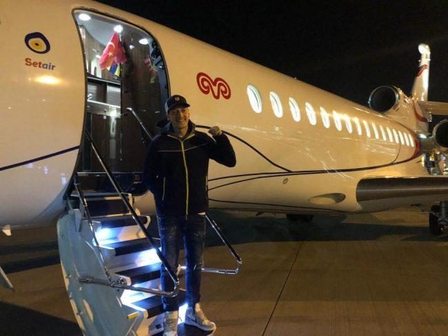 Mesut Ozil arrives Turkey to seal deal with Fenerbahce