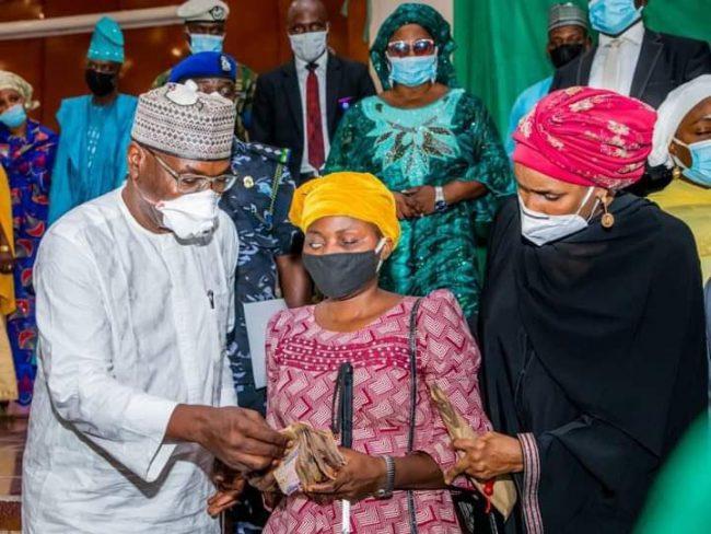 FG launches special grants for rural women in Kwara
