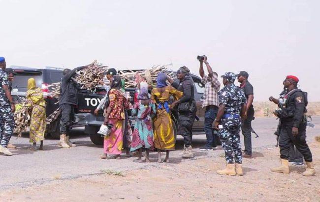 Zulum stops convoy along Monguno to lift 12 women fetching firewood