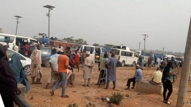 Travellers stranded, traffic at standstill on Abuja-Kaduna highway