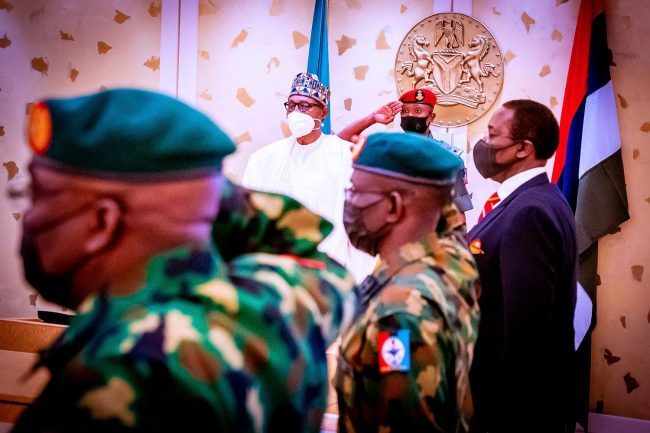 Buhari chairs security meeting (photos)