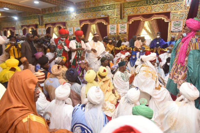 Kano emir turbans elder brother as Wambai, Dan Agundi as Sarkin Dawaki Babba