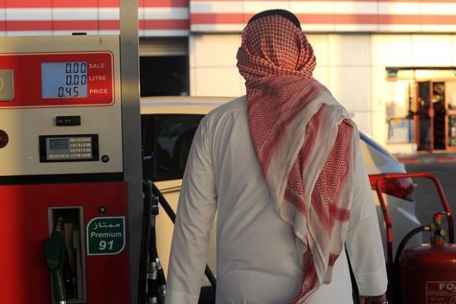 Saudi Arabia puts price cap as oil hits multi-year highs