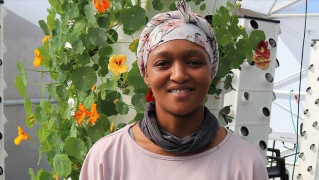Female South African rooftop farmer hopes to turn concrete jungle green