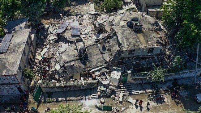 Earthquake kills 227 in Haiti