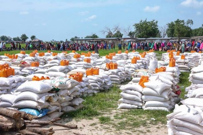 Zulum visits Marte, supports returnees with food