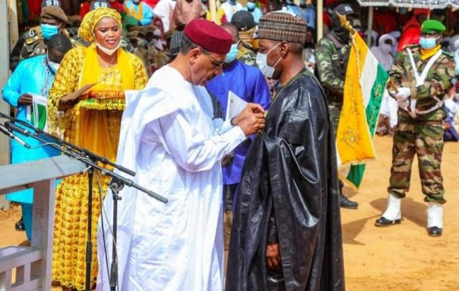 President Bazoum confers Zulum with Nigerien equivalent of GCON