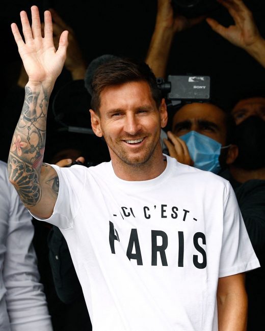 Updated: Messi signs two-year Paris St-Germain deal