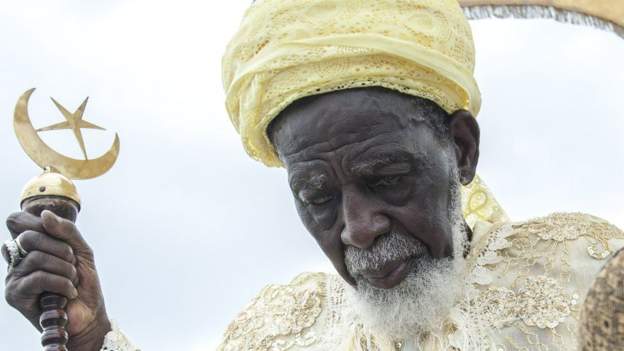 Ghana's 102-year-old chief imam donates to cathedral project