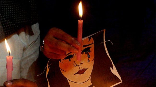 India woman who accused MP of rape dies after setting herself on fire