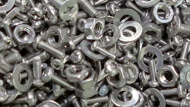 Kilogram of nails, screws and knives removed from man's stomach