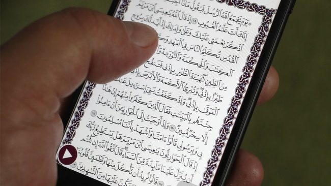Apple takes down popular Quran app in China