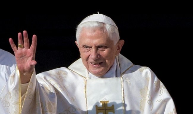 Retired pope hopes to soon join friends in 'the afterlife'