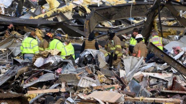 US: More than 70 killed in Kentucky's worst ever tornadoes