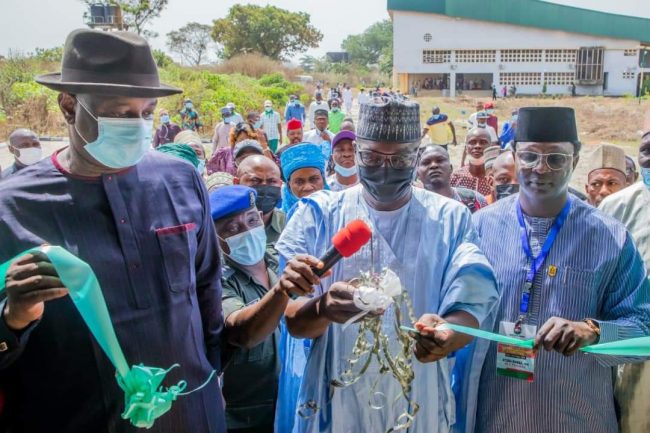 Kwara gov pledges regular training for workers, salutes understanding of labour unions