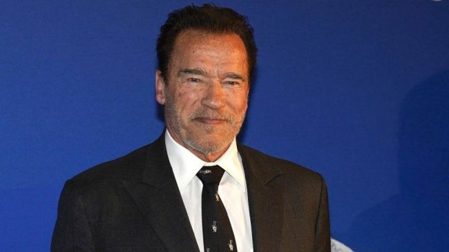 Arnold Schwarzenegger involved in Los Angeles car accident