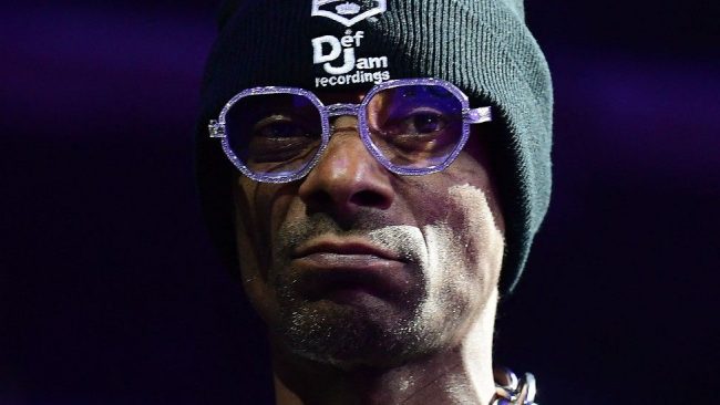 Snoop Dogg buys Death Row Records