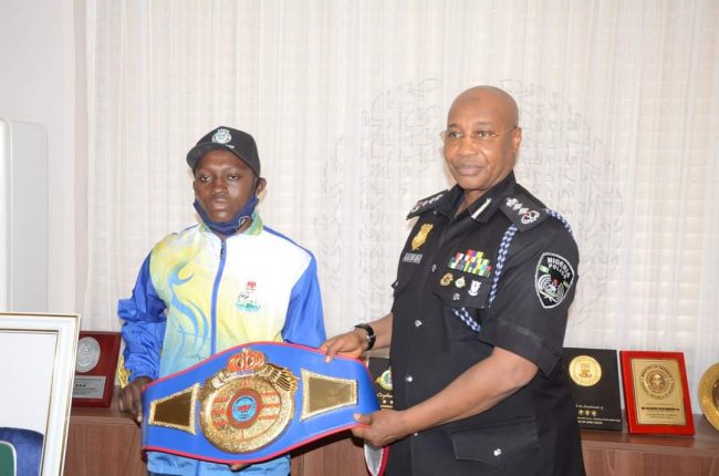 IGP receives policewoman who won WBF Super Bantamweight title belt