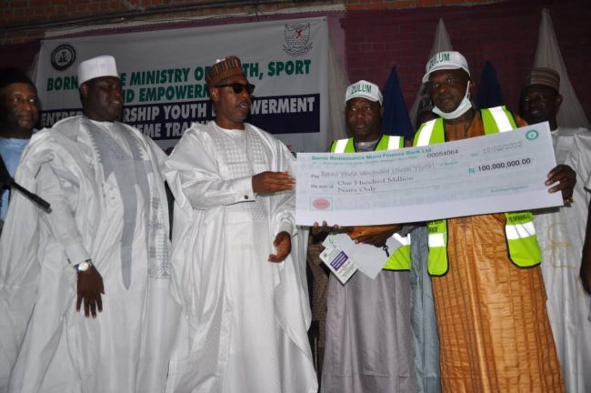 Zulum gives N100m business grant to 152 youths who renounced thuggery