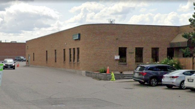 Worshippers stop axe wielding attacker at Canada mosque