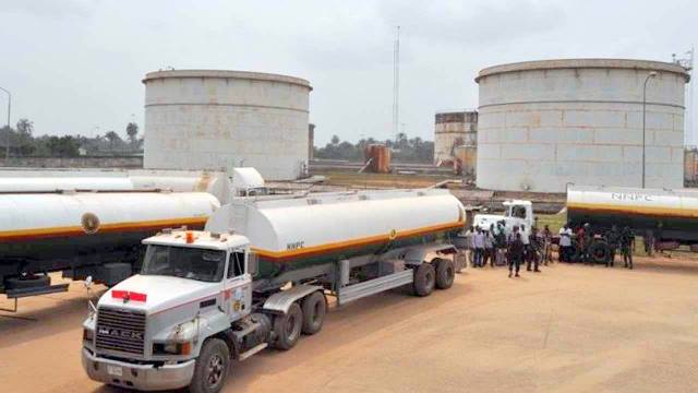 NNPC begins loading at depots as fuel queues persist