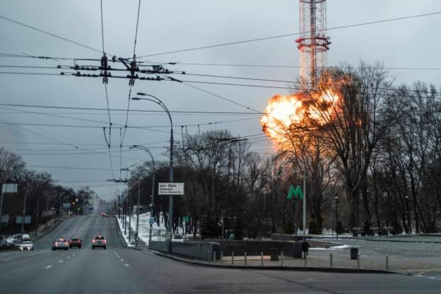 Russia attacks TV tower in Kyiv, kills 5, Ukraine says