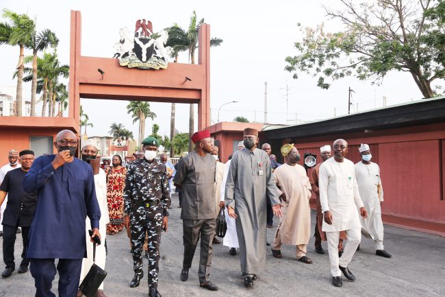 State House management team tours Dodan Barracks, presidential facilities in Lagos