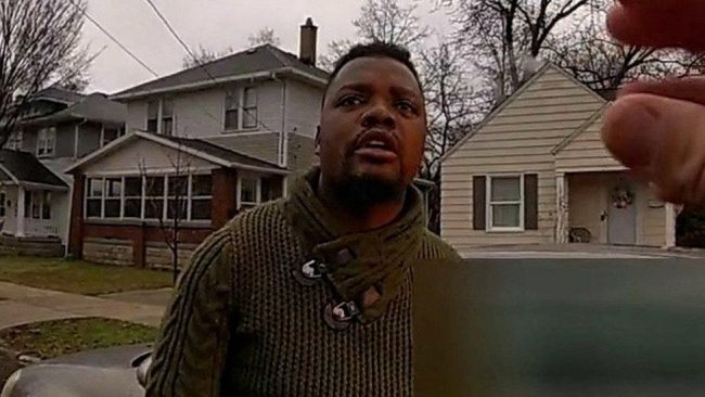 Video shows fatal US police shooting of black man