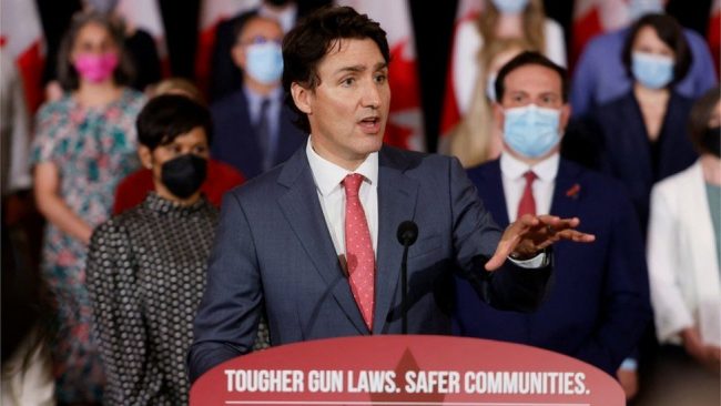Canada wants total freeze on handgun ownership
