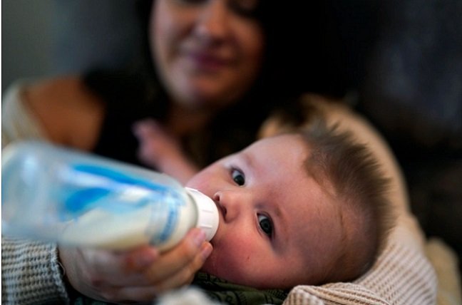 US to fly in baby formula on military jets as 'major shortage' hits country