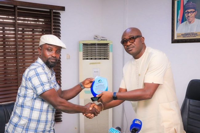 Tanker driver receives N2m cheque, plaque for averting disaster