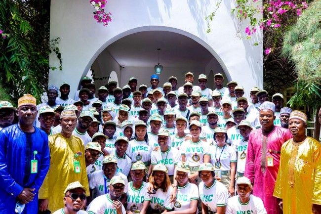 Sallah: Learn to live together, explore new technology for greater opportunity, Buhari tells youths