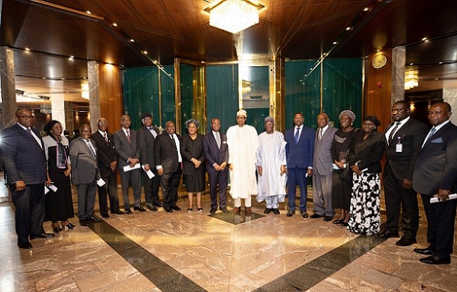 Buhari pledges 'better welfare and working conditions' for Nigerian judges