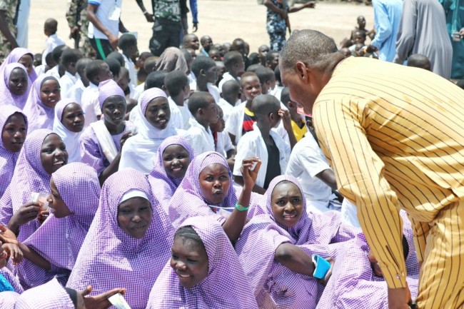 Zulum relocates 362 pupils from Malam-Fatori to Maiduguri over poor teaching
