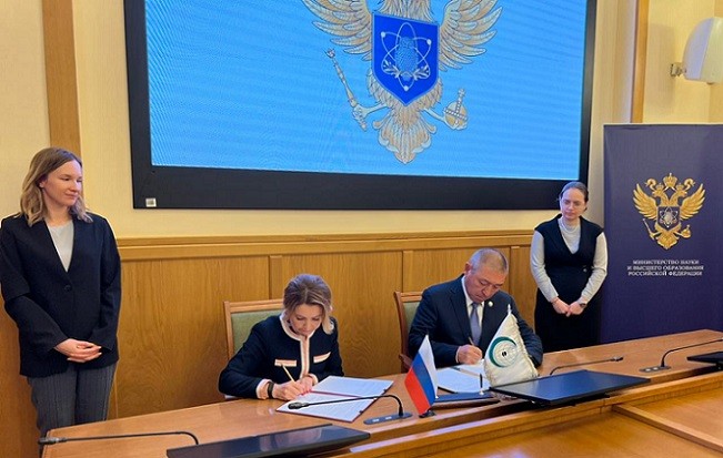 OIC signs MoU with Russia in fields of science and higher education