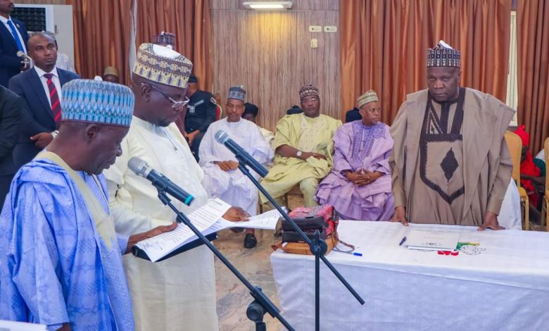 Gombe governor reshuffles cabinet, swears in 2 new commissioners, 4 SAs