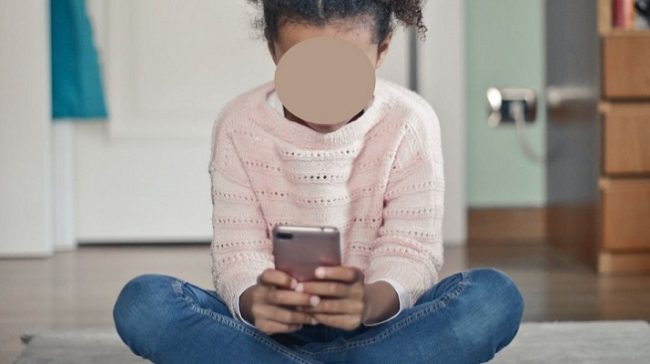 What age is appropriate to allow children own cellphones?