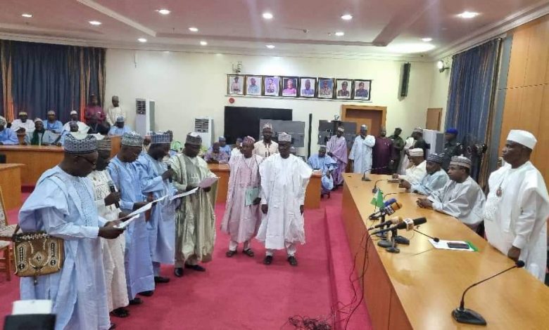 Tambuwal swears-in 5 new commissioners, DG in Sokoto