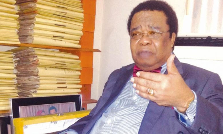 Buhari greets former external affairs minister Prof Bolaji Akinyemi at 81
