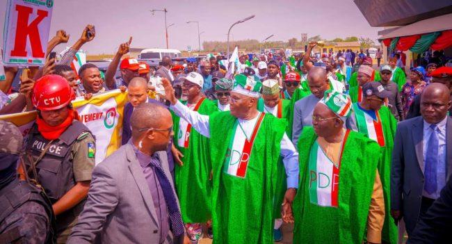 I’m irrevocably committed to my contract with Nigerians, Atiku says at Oyo rally