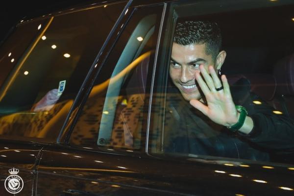 Ronaldo arrives in Riyadh ahead of grand Al Nassr unveiling